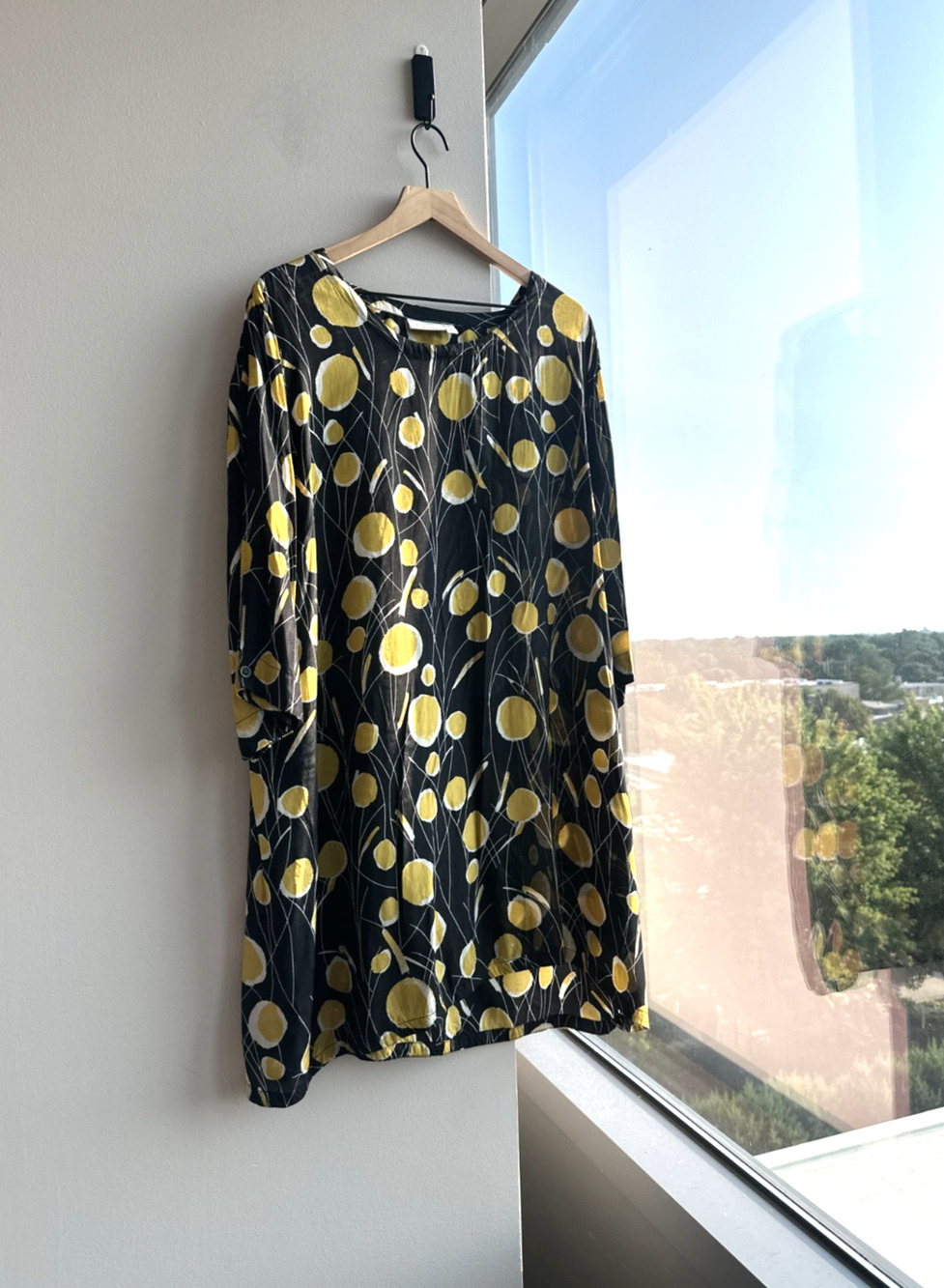 Masai Copenhagen Black Tunic Vibrant Yellow Botanical Sz L